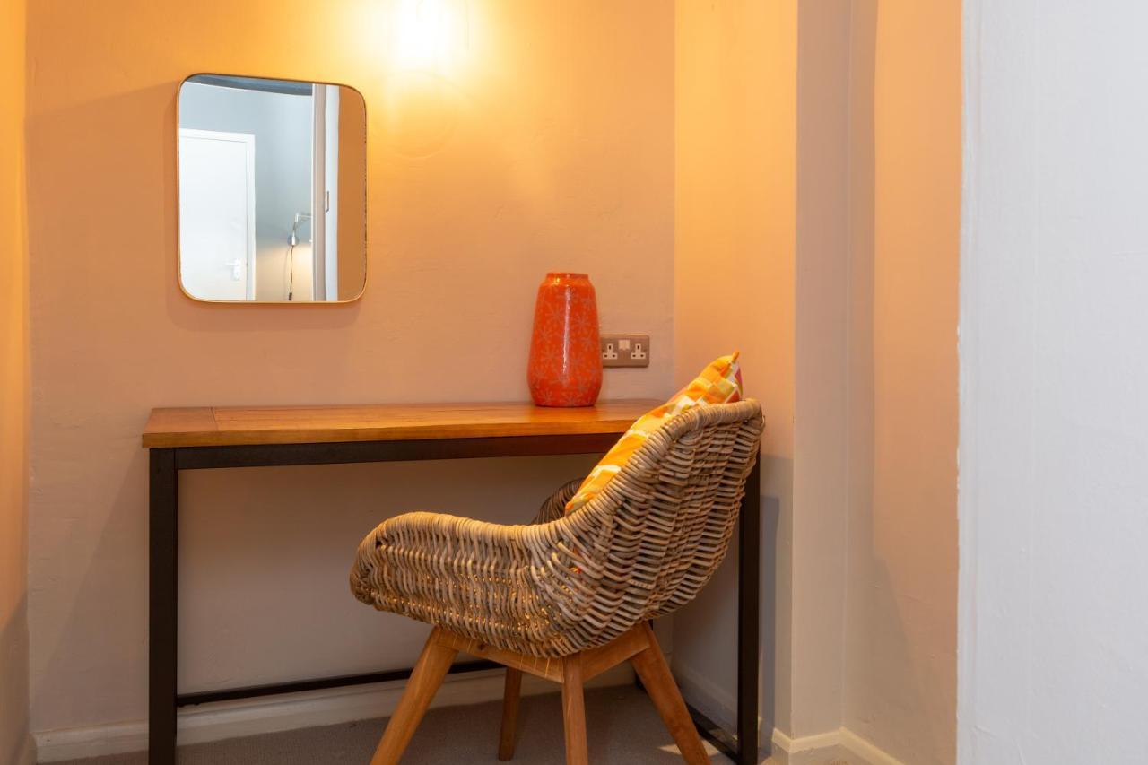 Jersey Arms Hotel Бистер Экстерьер фото
